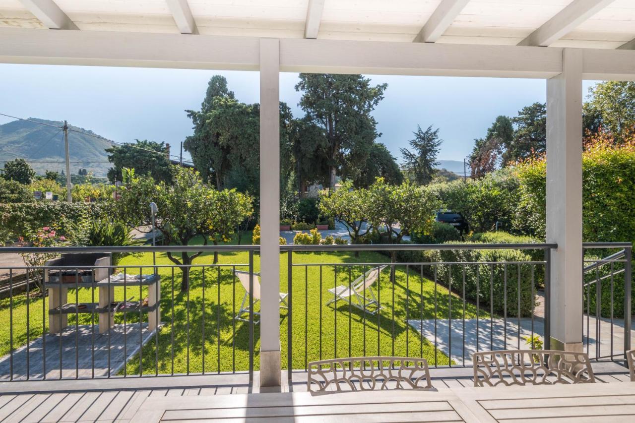 Villa Sara Lascari Exterior foto